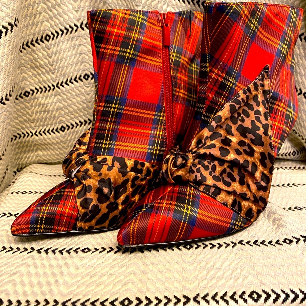 Betsey Johnson X Torrid boots
